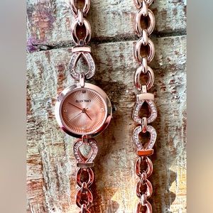 LAST CHANCE, Leaving tomorrow | Ellen Tracy Rose Gold Watch & Bracelet